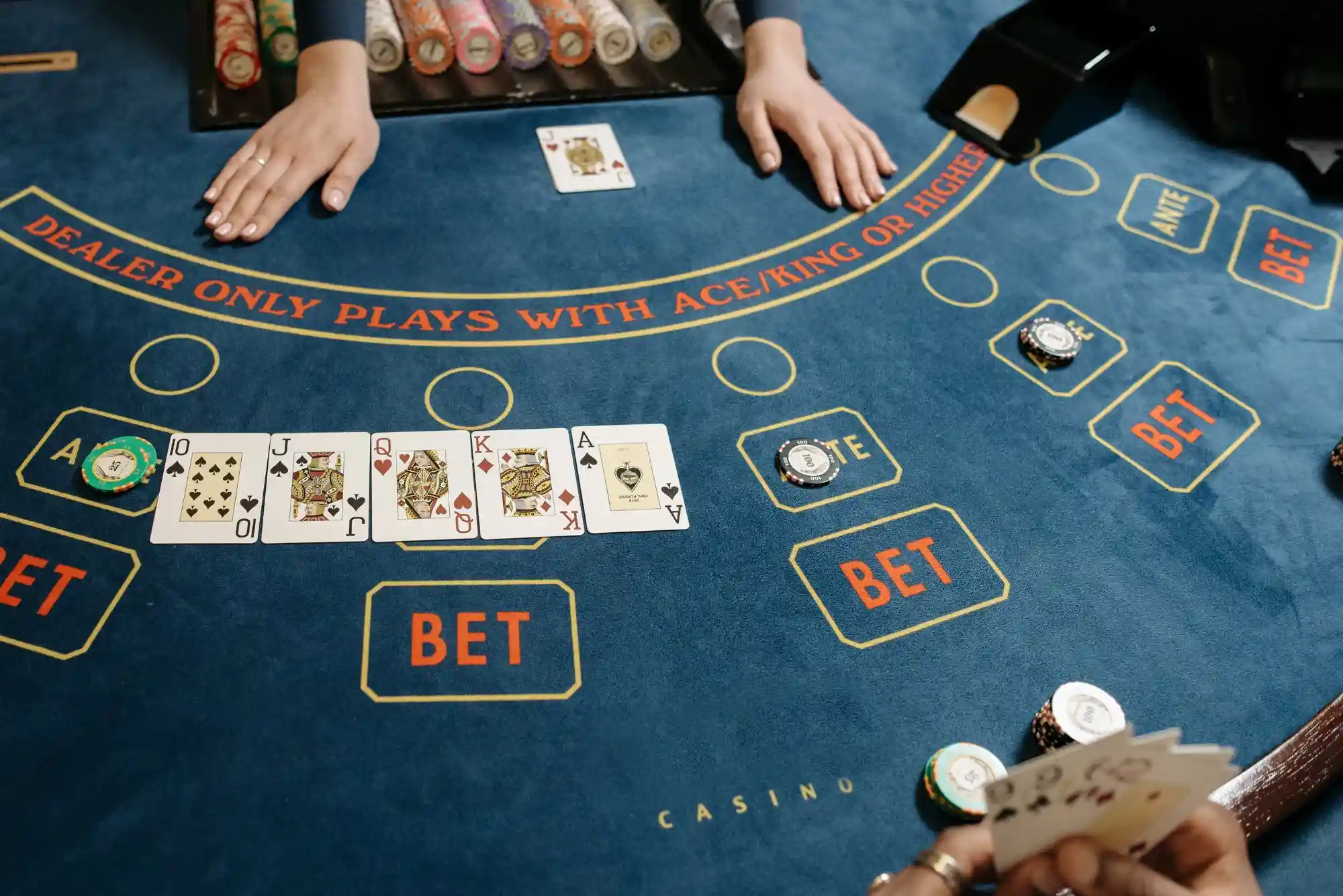 Play Baccarat for Fun